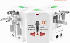 Adaptador enchufe universal de viaje